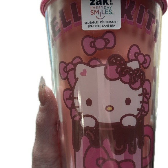 Hello kitty & hello kitty and friends cvs cups 24 year edition - Picture 4 of 12